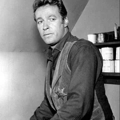 Russell Johnson height profile photo