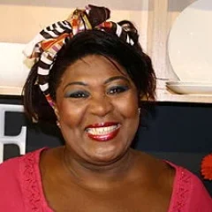 Rustie Lee height profile photo