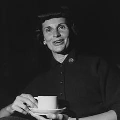 Ruth Graham height profile photo