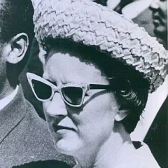 Ruth Williams Khama height profile photo