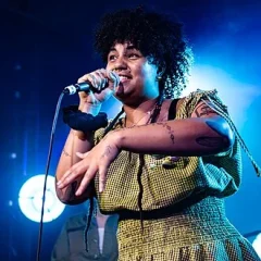 Ruti Olajugbagbe height profile photo