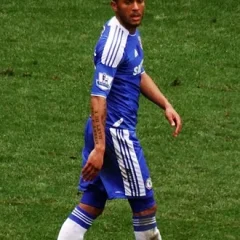 Ryan Bertrand height profile photo