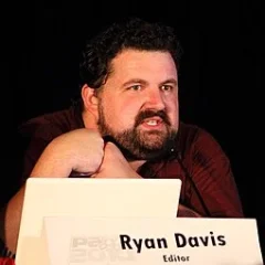 Ryan Davis (video game journalist) height profile photo