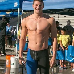 Ryan Murphy (swimmer) height profile photo