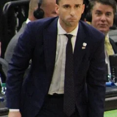 Ryan Saunders height profile photo