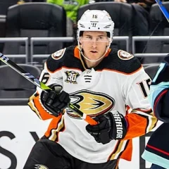 Ryan Strome height profile photo