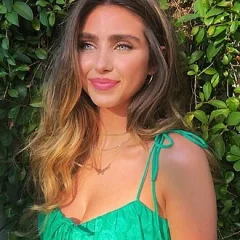 Ryan Whitney (actress) height profile photo