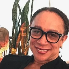 S. Epatha Merkerson height profile photo