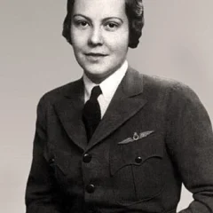 Sabiha Gökçen height profile photo
