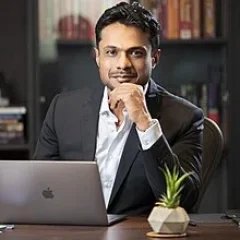 Sachin Bansal height profile photo