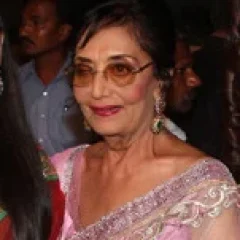 Sadhana Shivdasani height profile photo