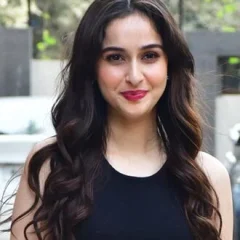 Sadia Khateeb height profile photo