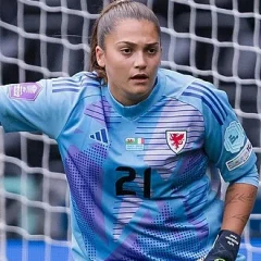 Safia Middleton-Patel height profile photo