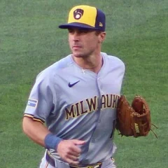 Sal Frelick height profile photo