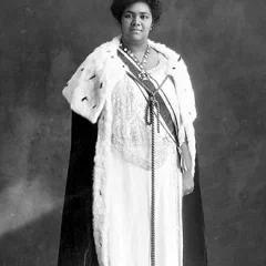 Sālote Tupou III height profile photo