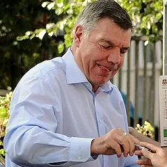 Sam Allardyce height profile photo