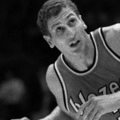 Sam Bowie height profile photo