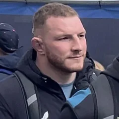 Sam Underhill height profile photo