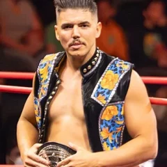 Sammy Guevara height profile photo