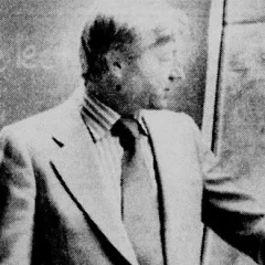 Sandy Gall height profile photo
