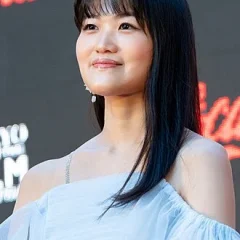 Saori Hayami height profile photo
