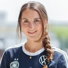 Sara Däbritz height profile photo