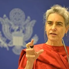 Sarah Chayes height profile photo