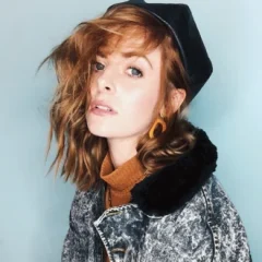 Sarah McCreanor height profile photo