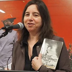 Sarah Schulman height profile photo