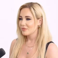 Savannah Bond height profile photo