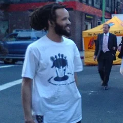 Savion Glover height profile photo