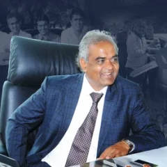 Savji Dholakia height profile photo