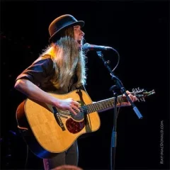 Sawyer Fredericks height profile photo