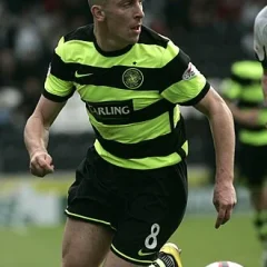 Scott Brown (footballer, born June 1985) height profile photo