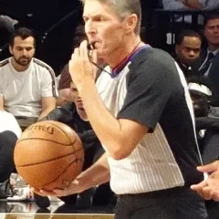 Scott Foster (basketball) height profile photo