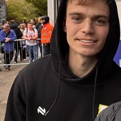 Scott Twine height profile photo