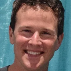 Scott Weinger height profile photo