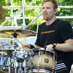Sean Reinert height profile photo