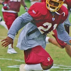 Sean Taylor height profile photo