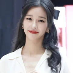 Seo Yea-ji height profile photo