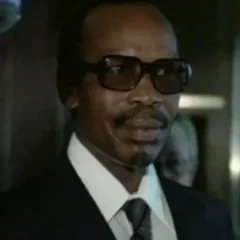 Seretse Khama height profile photo