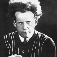 Sergei Eisenstein height profile photo