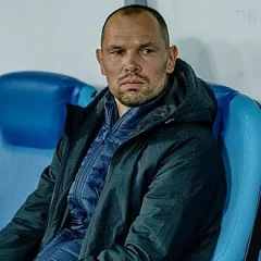 Sergei Ignashevich height profile photo