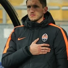 Serhiy Kryvtsov height profile photo