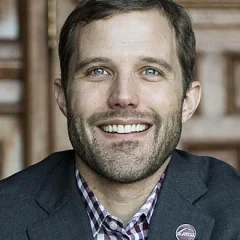 Seth Bodnar height profile photo