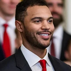 Seth Jones height profile photo