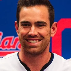 Shane Bieber height profile photo