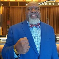 Shannon Briggs height profile photo