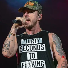 Shannon Leto height profile photo