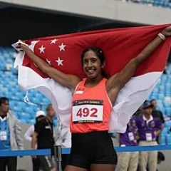 Shanti Pereira height profile photo